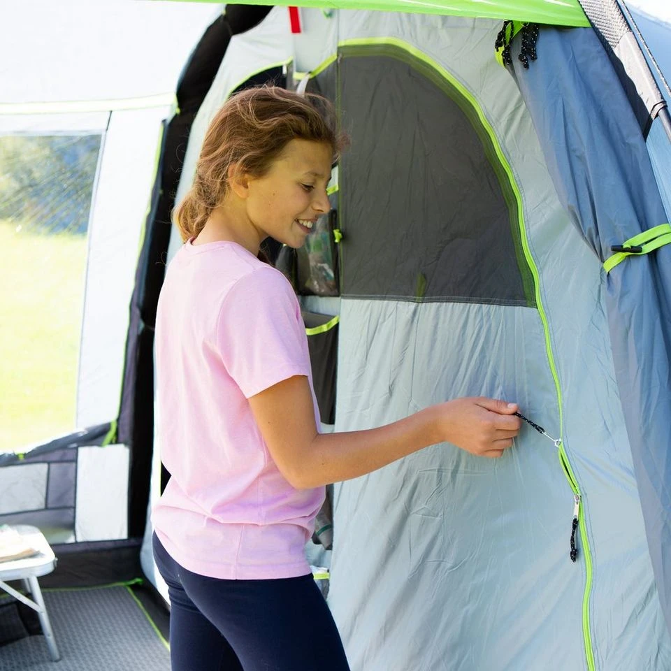 Coleman Meadowood 4 Person Tent With Blackout Bedrooms 8 Coleman Meadowood 4 Person Tent With Blackout Bedrooms - Image 8